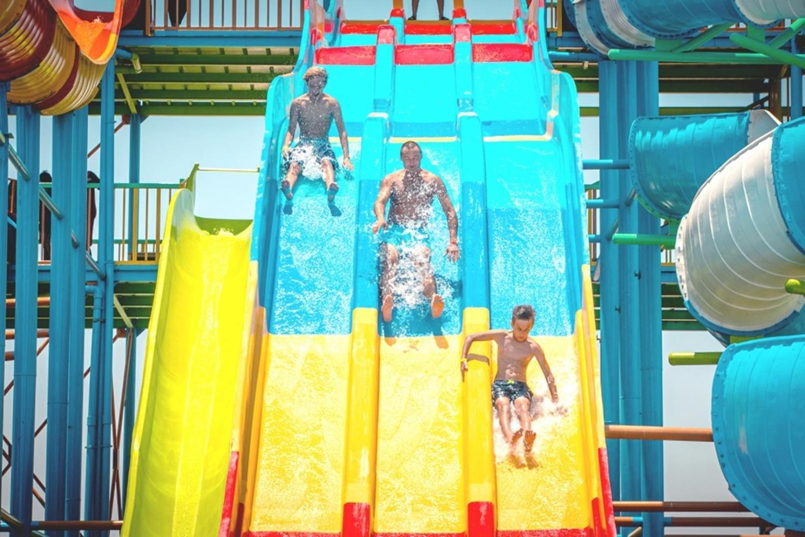 Hawaii Paradise Aqua Park Resort - Families And Couples Only الغردقة المظهر الخارجي الصورة